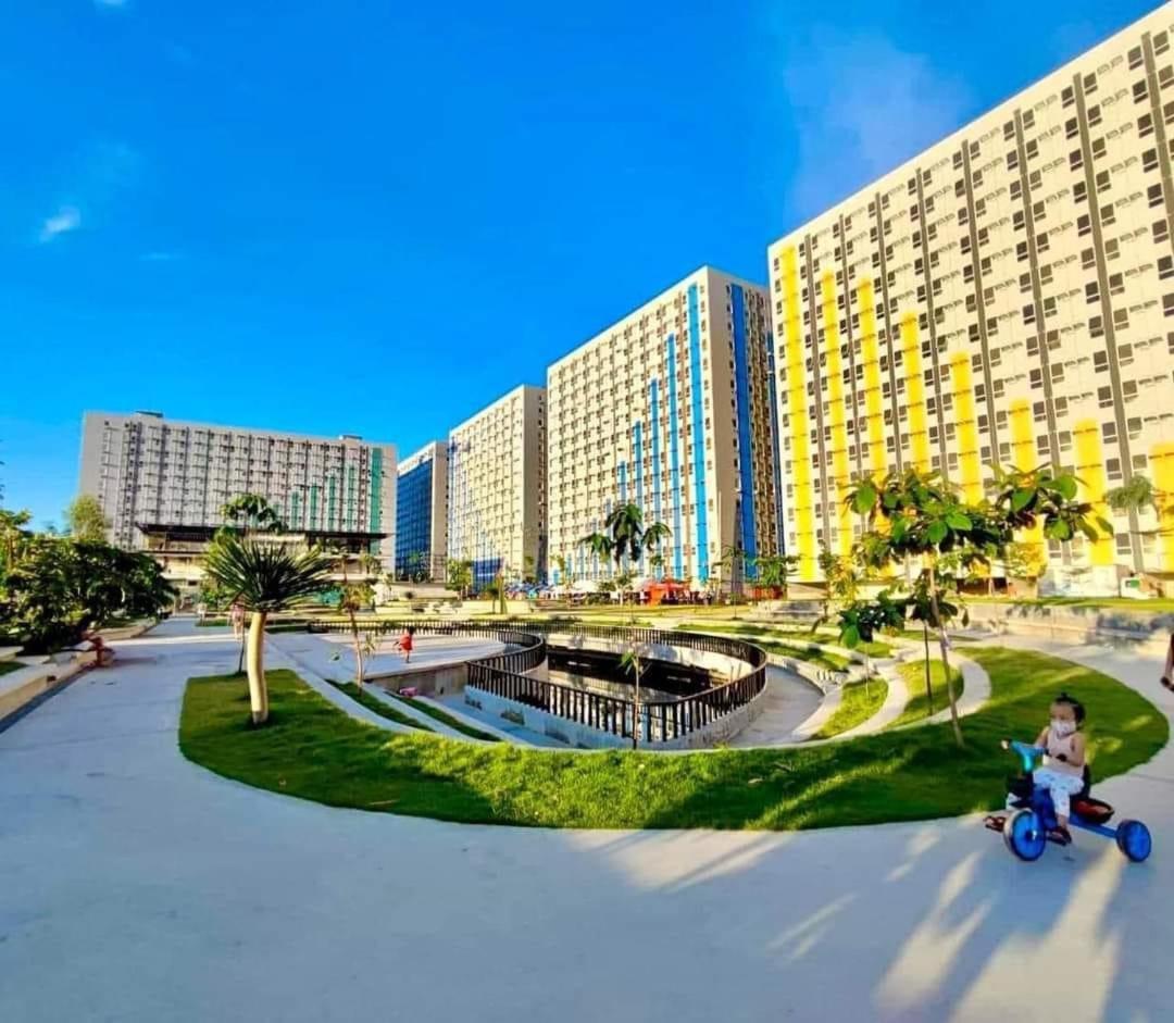 Staycation At Phoebe'S Place Pasig City Buitenkant foto